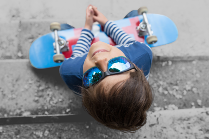 子供たちの目を守る